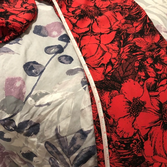 Blouse - Picture 7 of 7